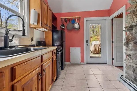 64 Palmer Trail Carmel NY 10512