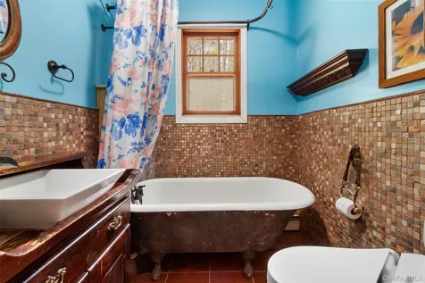 64 Palmer Trail Carmel NY 10512