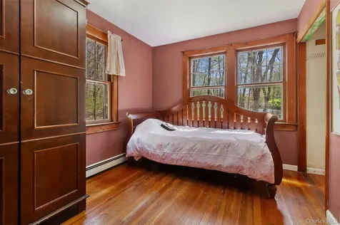 64 Palmer Trail Carmel NY 10512