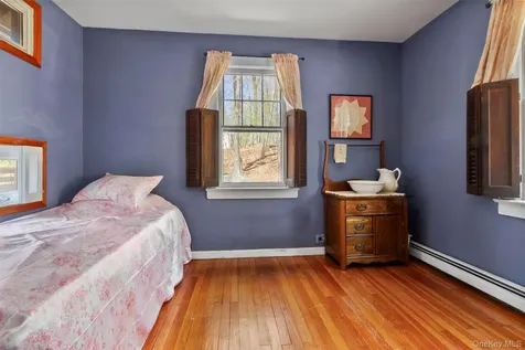 64 Palmer Trail Carmel NY 10512