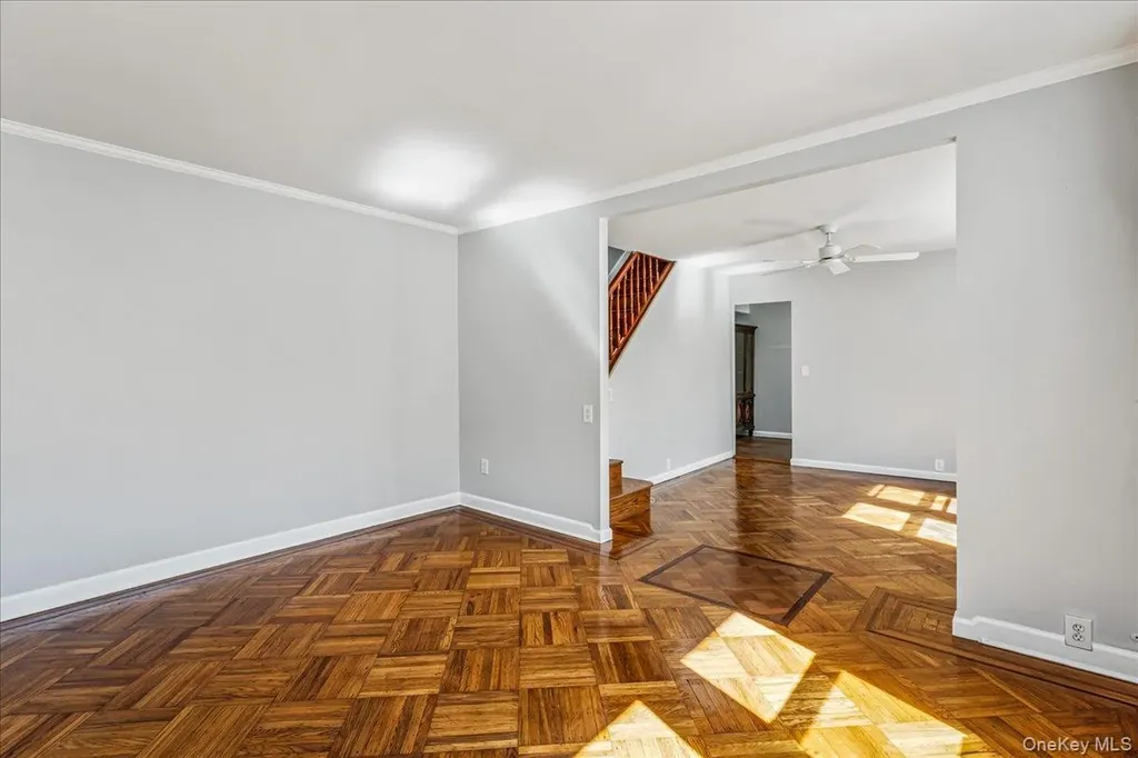 3337 204th Street Bayside NY 11361