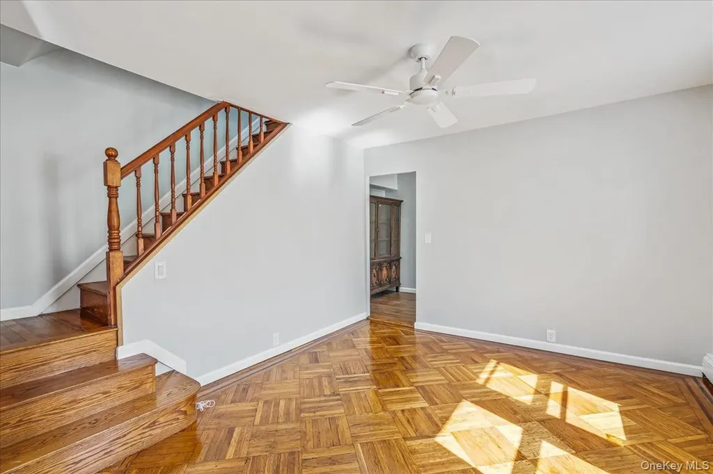 3337 204th Street Bayside NY 11361