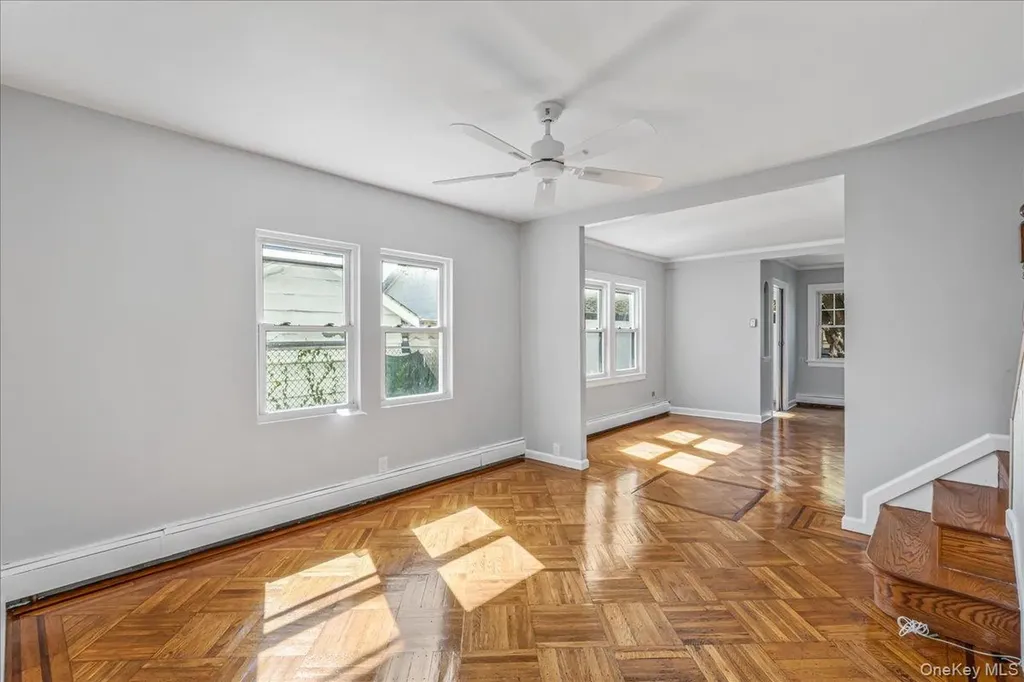 3337 204th Street Bayside NY 11361