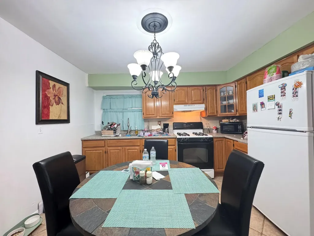 78-27 90th Avenue Woodhaven NY 11421