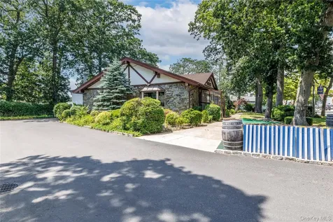 1940 Bellmore Avenue Bellmore NY 11710