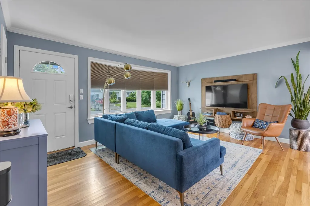 3 Sinclair Drive Greenlawn NY 11740