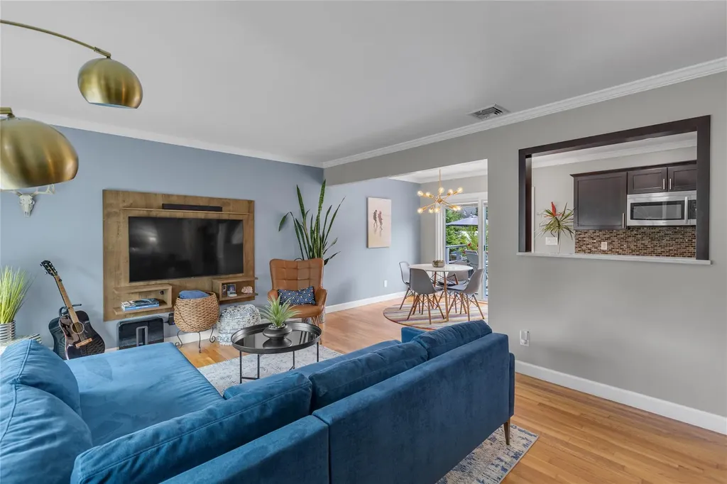 3 Sinclair Drive Greenlawn NY 11740