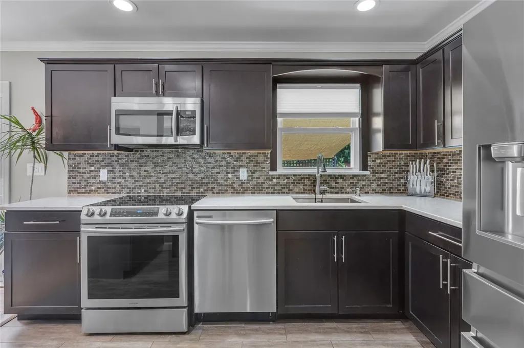 3 Sinclair Drive Greenlawn NY 11740