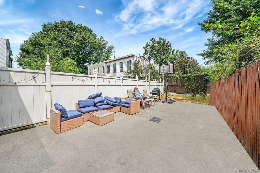 1285A Saint Marks Avenue Brooklyn NY 11213