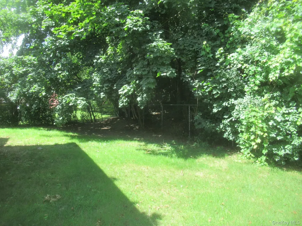 109 Indian Trail Maybrook NY 12543