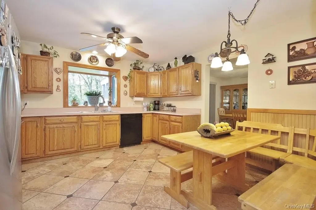 3775 Route 52 Stormville NY 12582