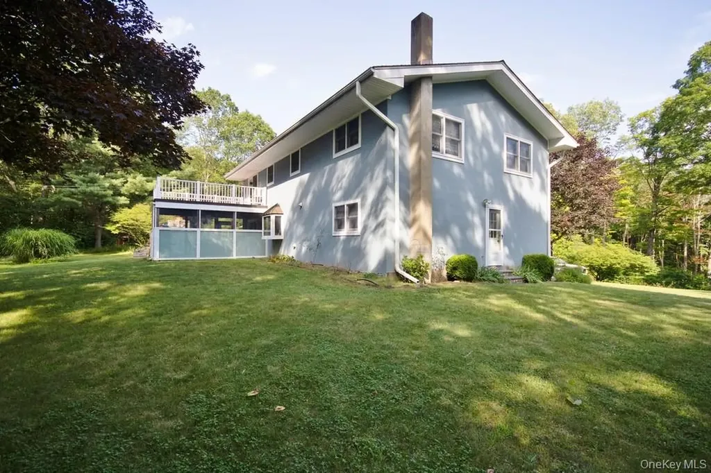 3775 Route 52 Stormville NY 12582