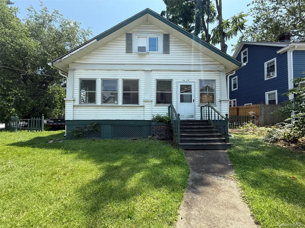 115 Innis Avenue Poughkeepsie NY 12601