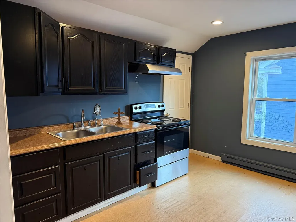115 Innis Avenue Poughkeepsie NY 12601