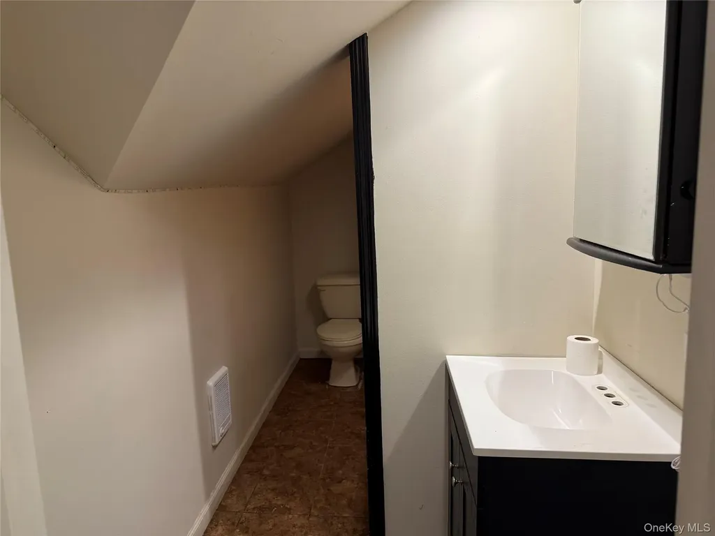 115 Innis Avenue Poughkeepsie NY 12601