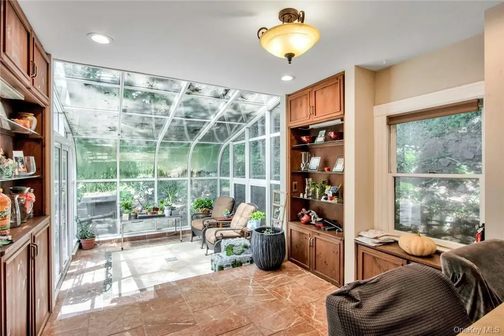 67 River Road Nyack NY 10960
