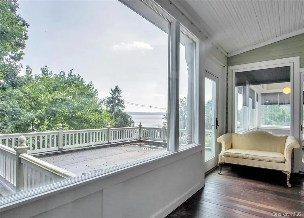 67 River Road Nyack NY 10960