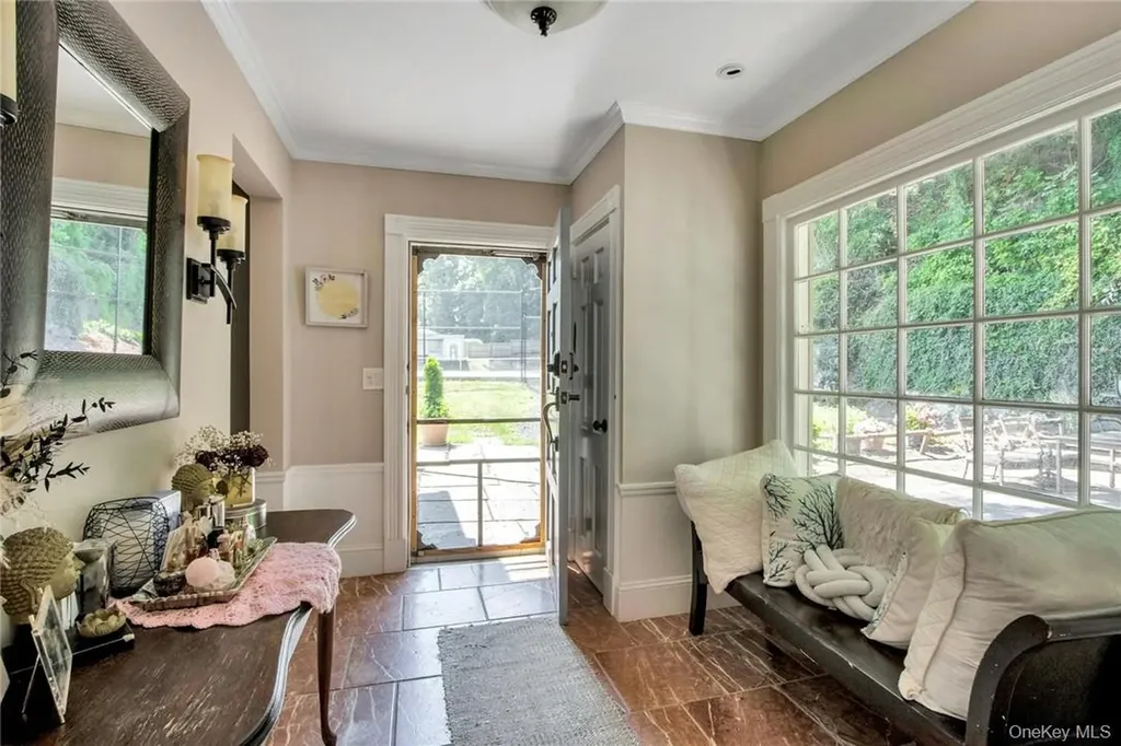67 River Road Nyack NY 10960