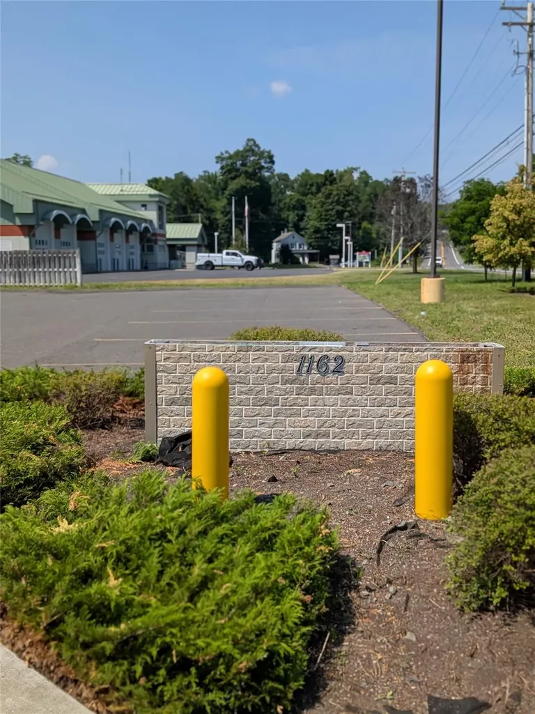 1162 Broadway Esopus NY 12429