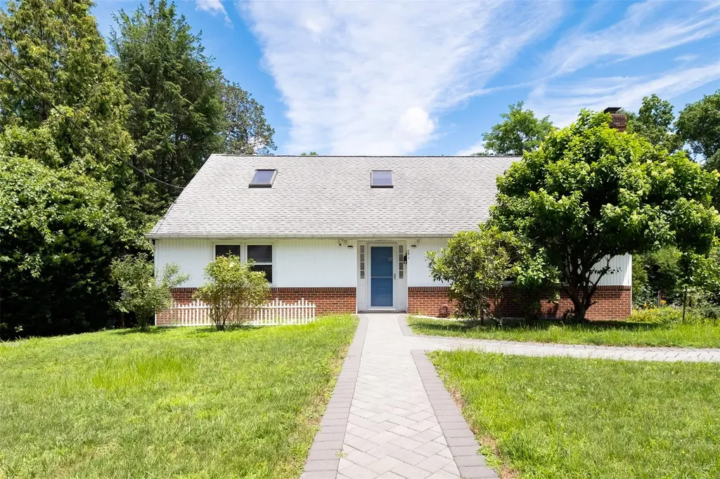 64 Sunset Drive White Plains NY 10604