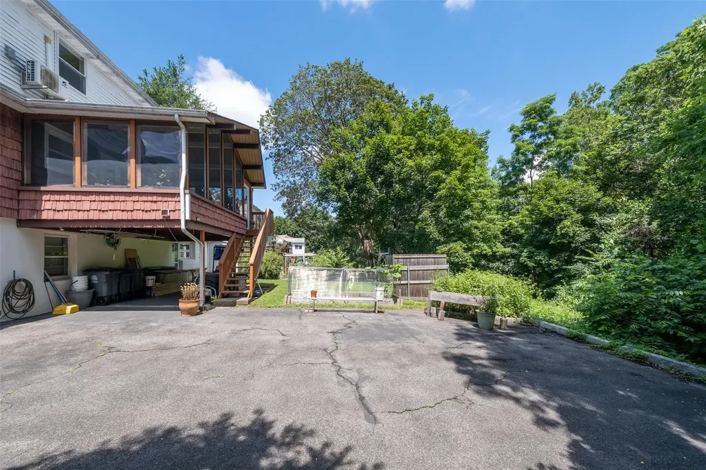 64 Sunset Drive White Plains NY 10604