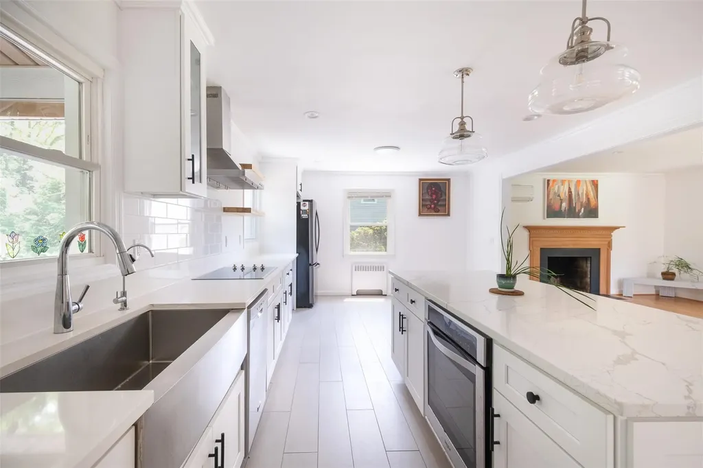 64 Sunset Drive White Plains NY 10604