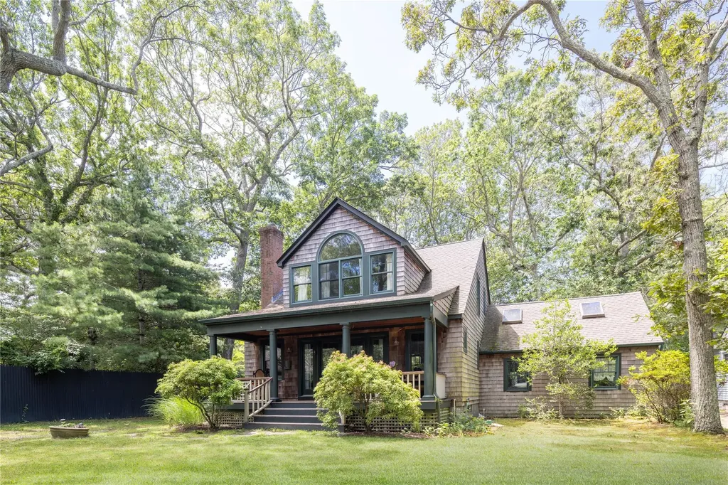 2860 Pine Tree Road Cutchogue NY 11935
