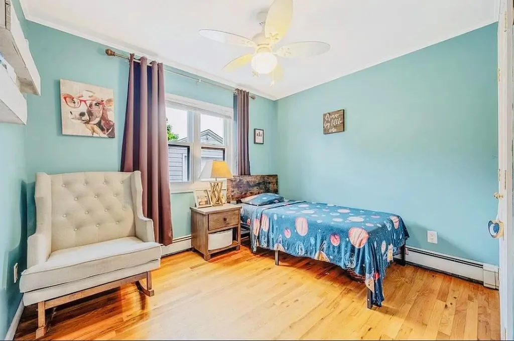 24 Lowerre Street Babylon NY 11702