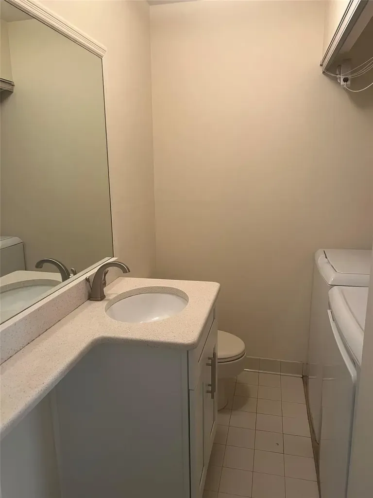 190 Scarlett Drive Commack NY 11725