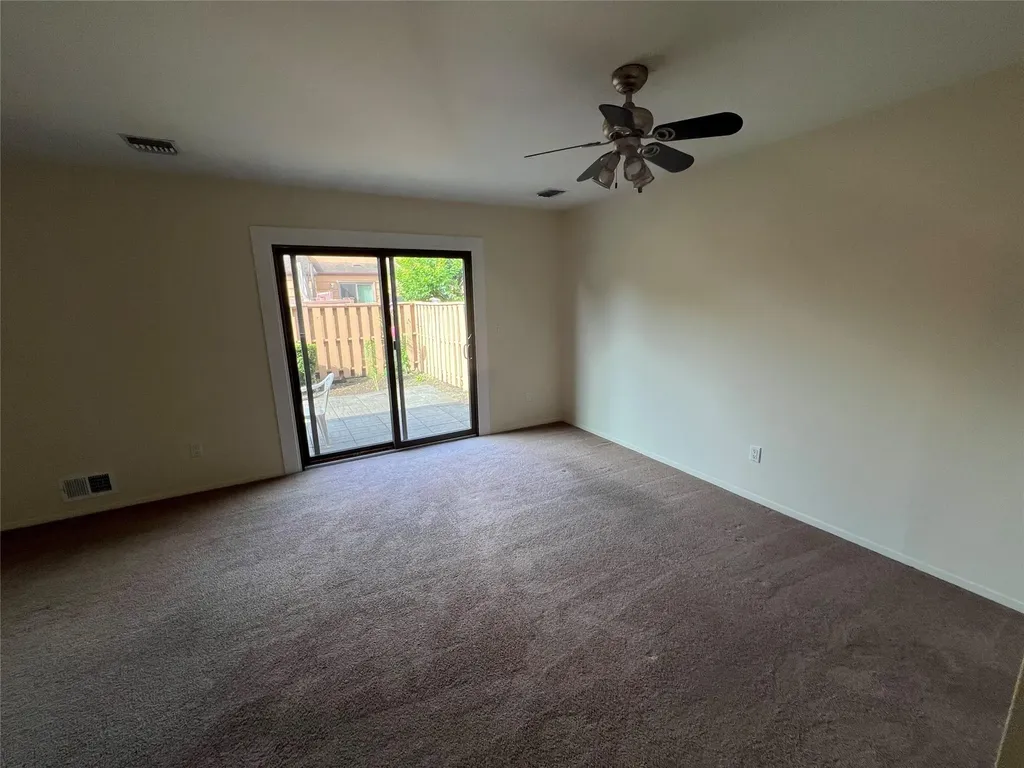 190 Scarlett Drive Commack NY 11725
