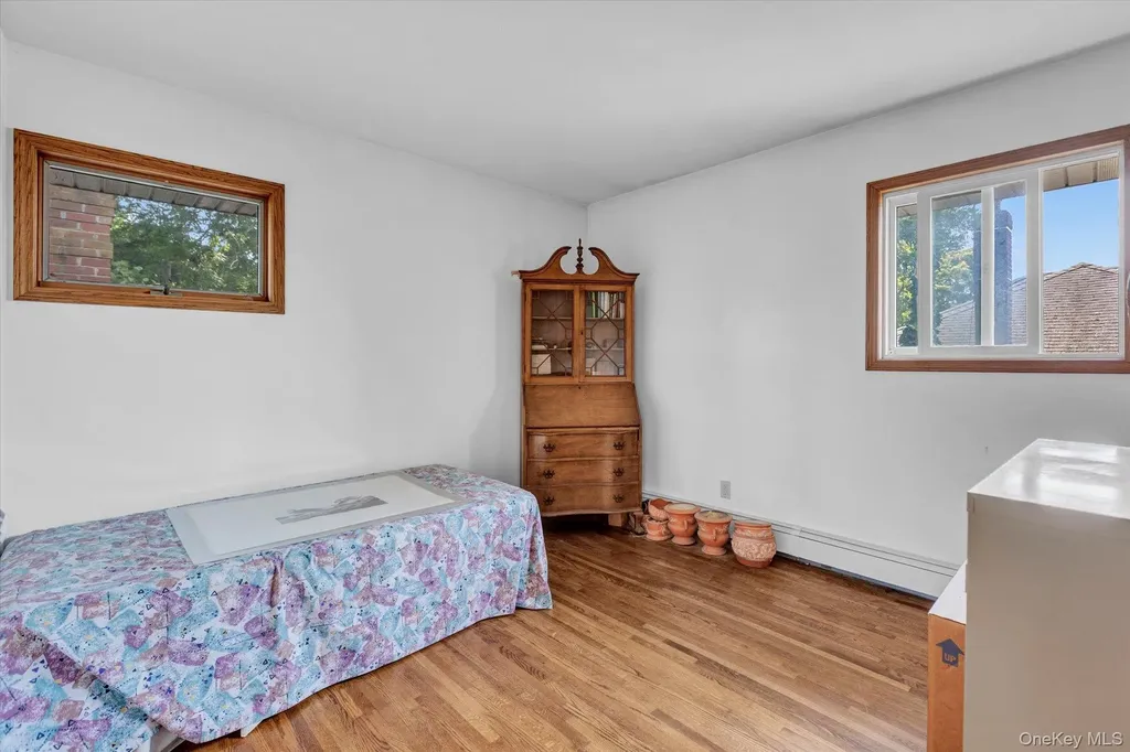 19 Clearland Road Syosset NY 11791