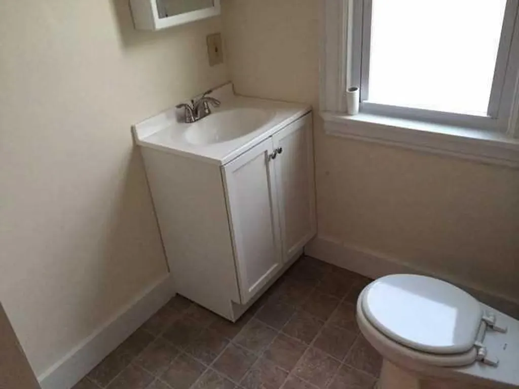 28 Hammersley Avenue Poughkeepsie NY 12601