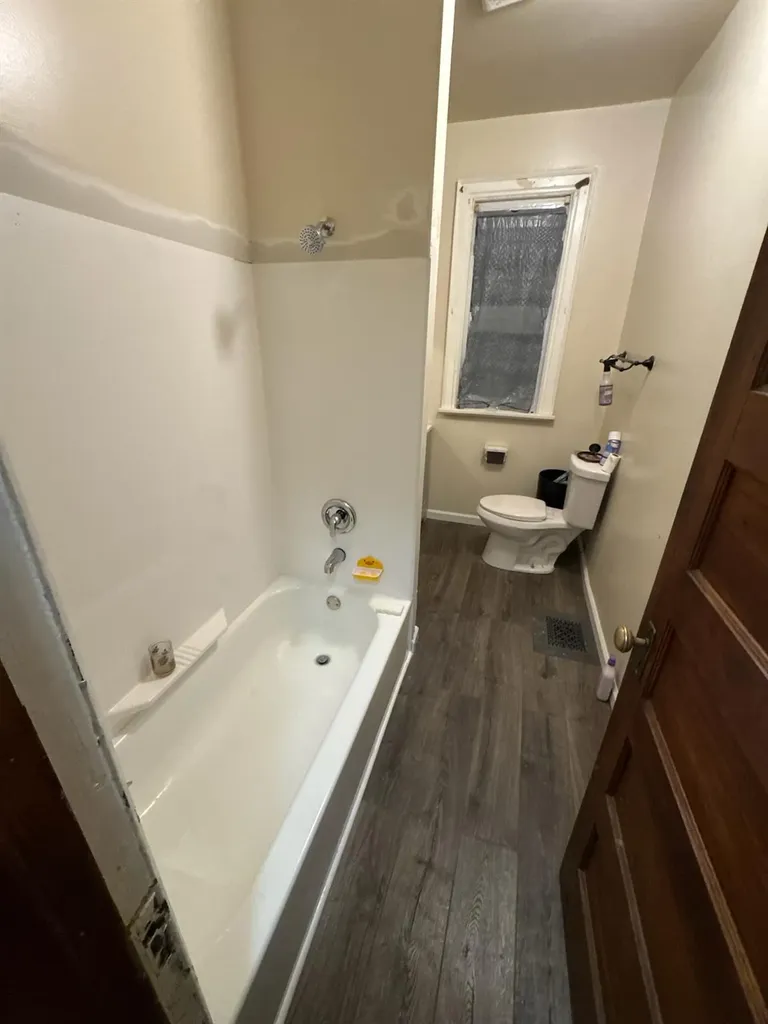 28 Hammersley Avenue Poughkeepsie NY 12601