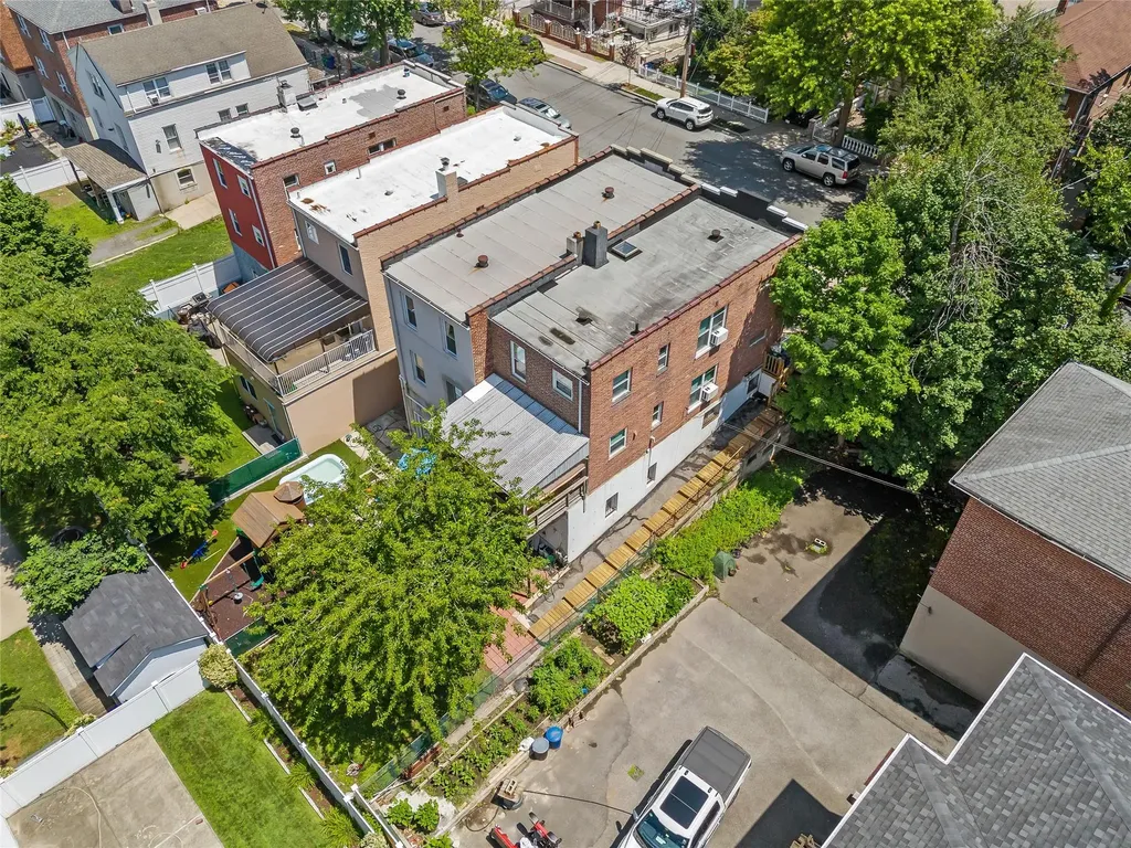 1511 Robertson Place Bronx NY 10465