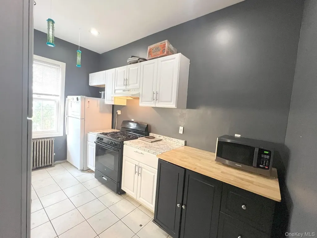 170 Atkins Avenue Brooklyn NY 11208