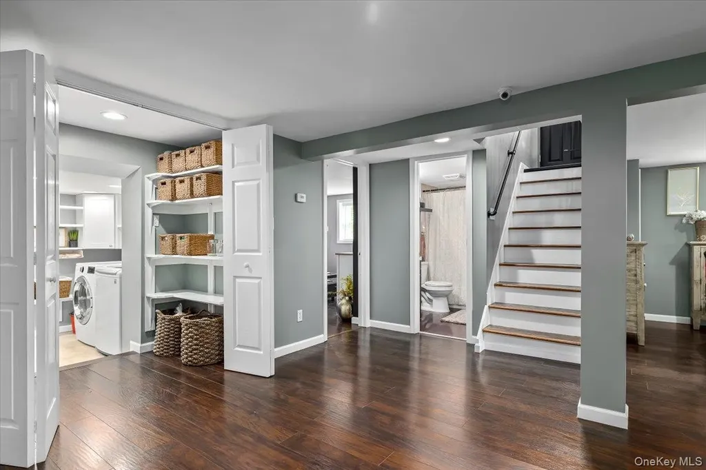 154 Mac Arthur Boulevard Hauppauge NY 11788