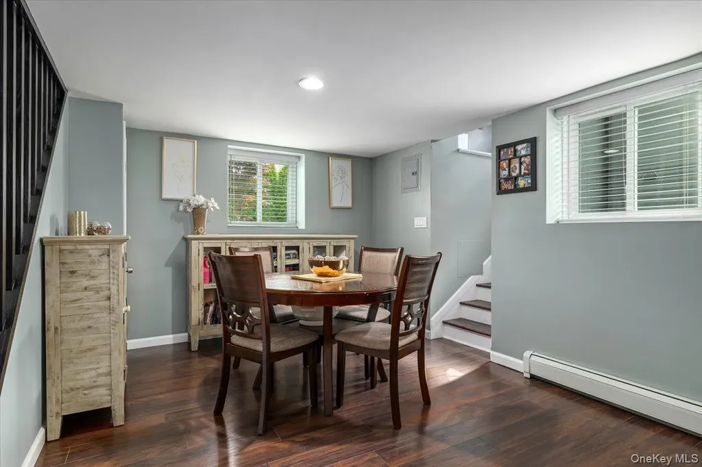154 Mac Arthur Boulevard Hauppauge NY 11788