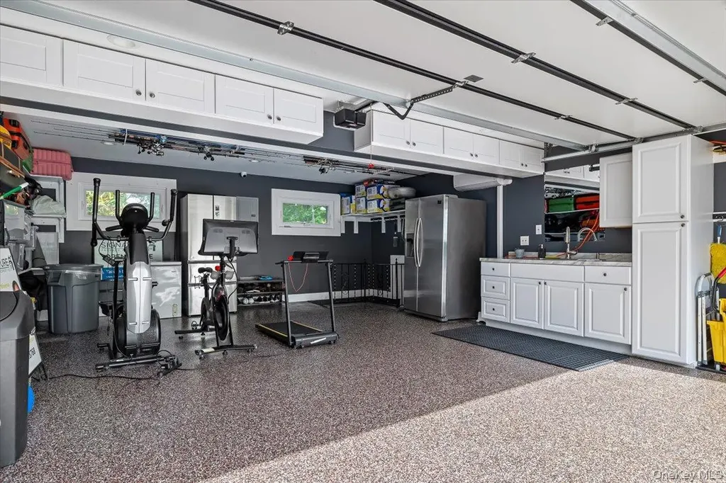 154 Mac Arthur Boulevard Hauppauge NY 11788
