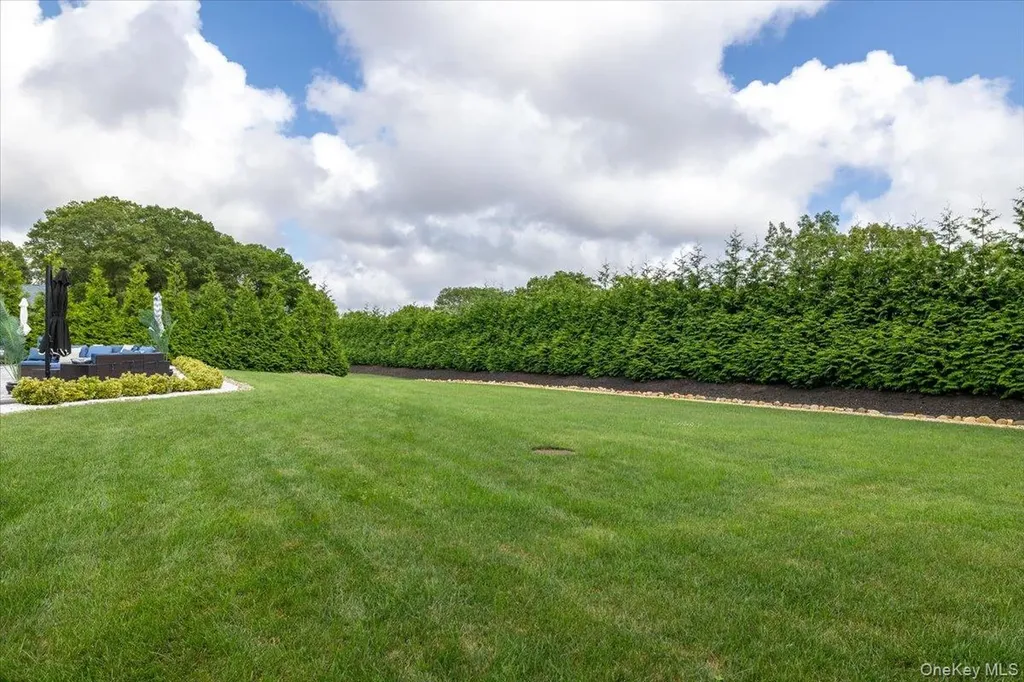 154 Mac Arthur Boulevard Hauppauge NY 11788