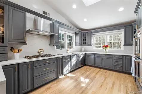 10 Burling Avenue White Plains NY 10605
