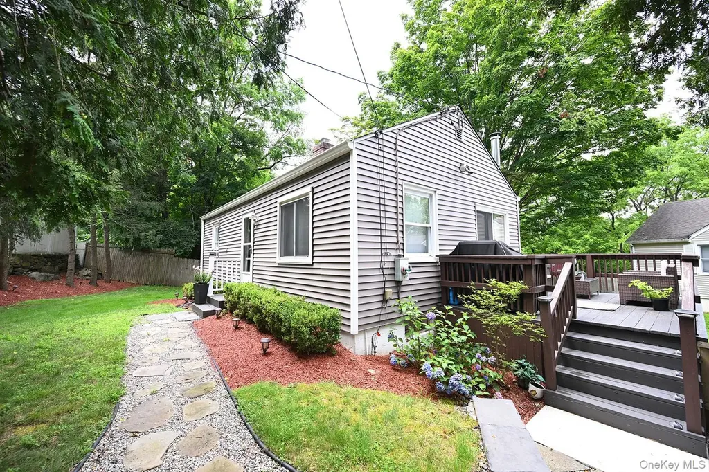 3 New Castle Drive Mount Kisco NY 10549