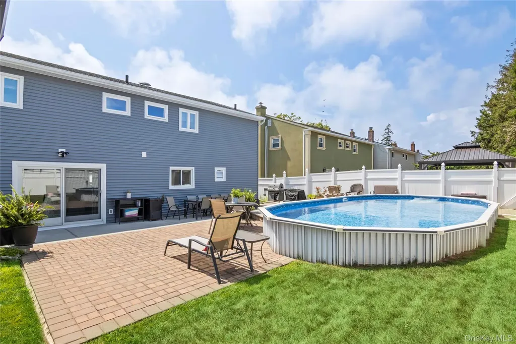 3483 Steven Road Baldwin NY 11510