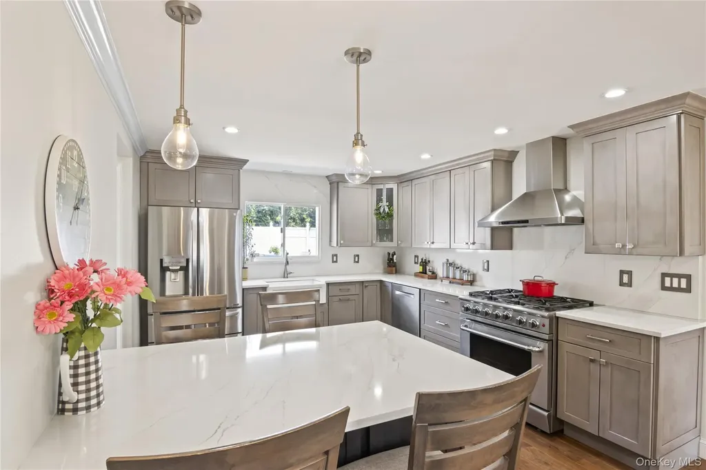 3483 Steven Road Baldwin NY 11510