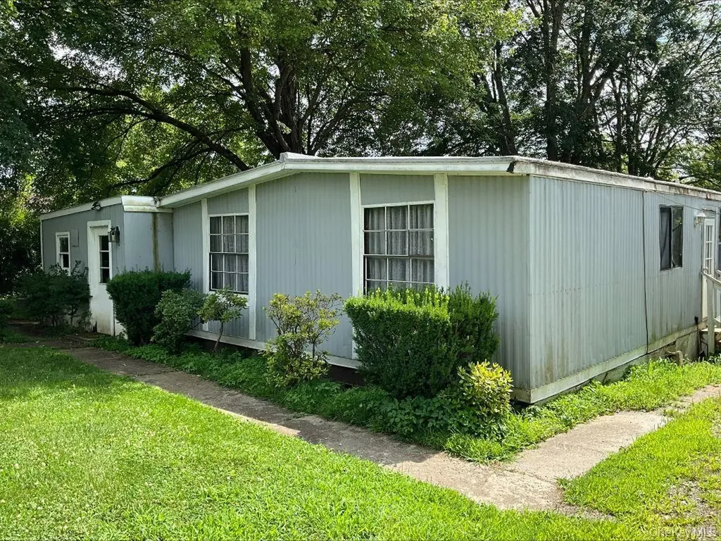 23 Clearview Road Wingdale NY 12594