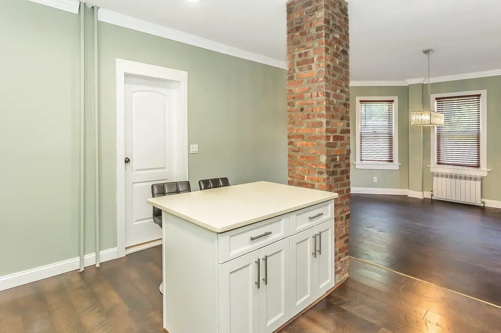 10 Dosoris Way Glen Cove NY 11542