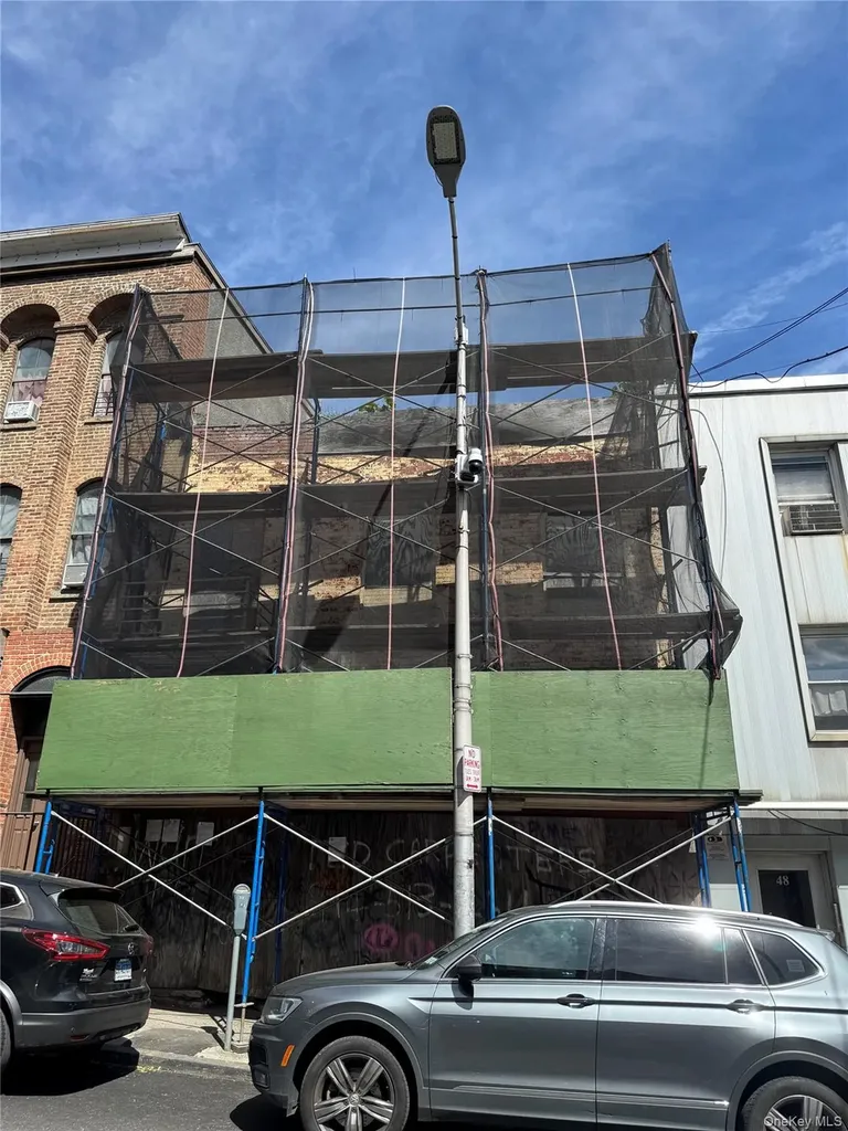 50 N Broadway Yonkers NY 10701