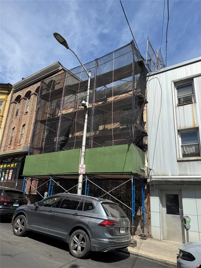 50 N Broadway Yonkers NY 10701