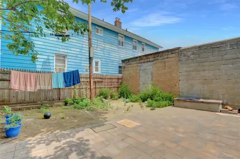 11915 101st Avenue Richmond Hill S. NY 11419