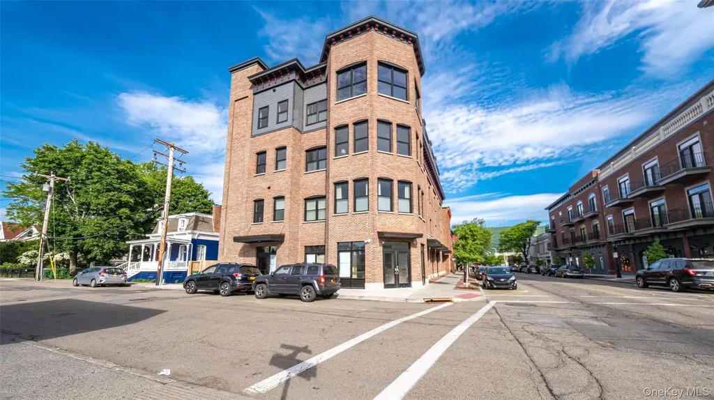 226 Main Street Beacon NY 12508