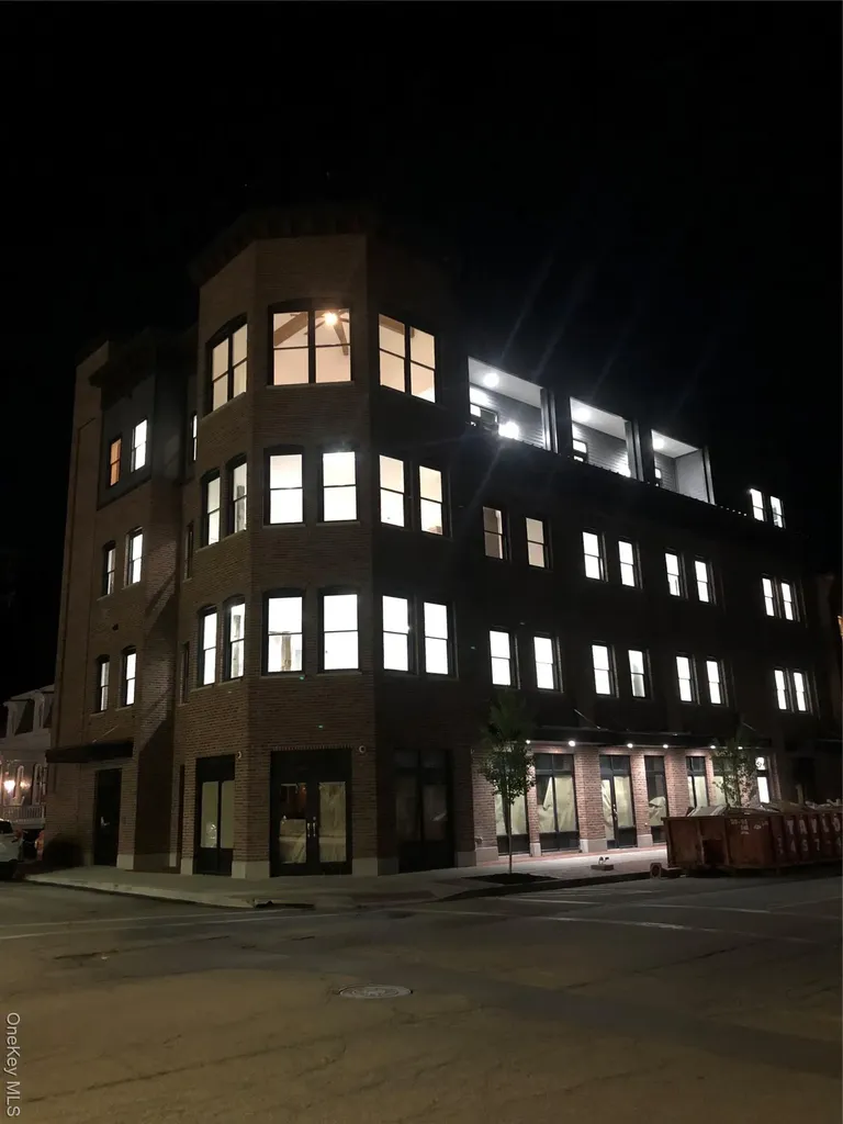 226 Main Street Beacon NY 12508